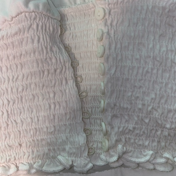 White top - Picture 2 of 2